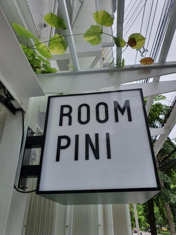 Roompini Bangkok Zewnętrze zdjęcie